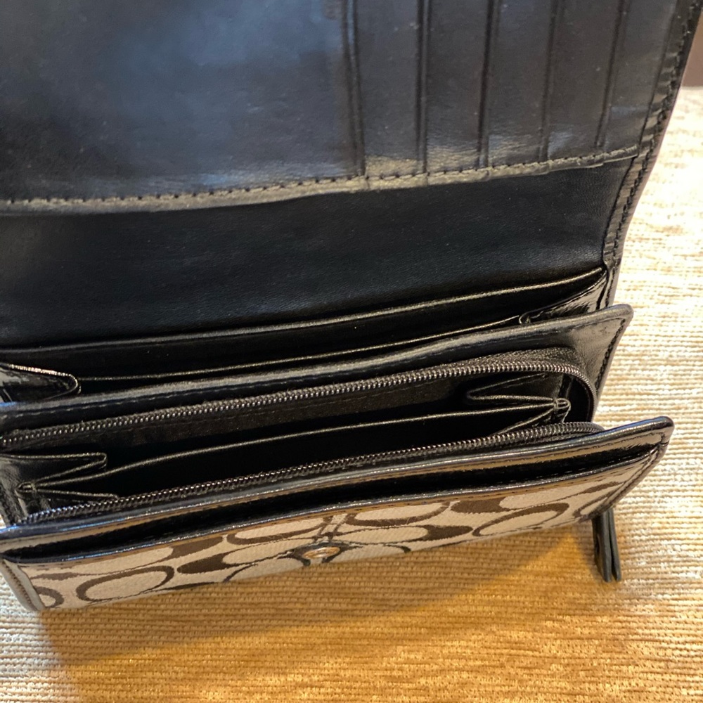 Coach Wallet - Picture 2 of 2